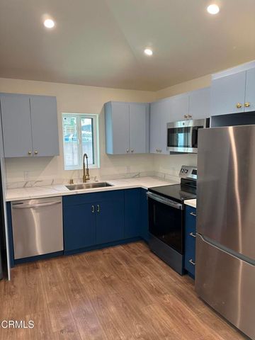 7048 Murietta Avenue, Los Angeles, CA 91405