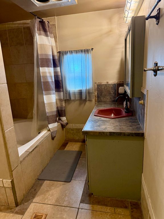 5820 E 4th Ave, Spokane Valley, WA 99212 photo 12