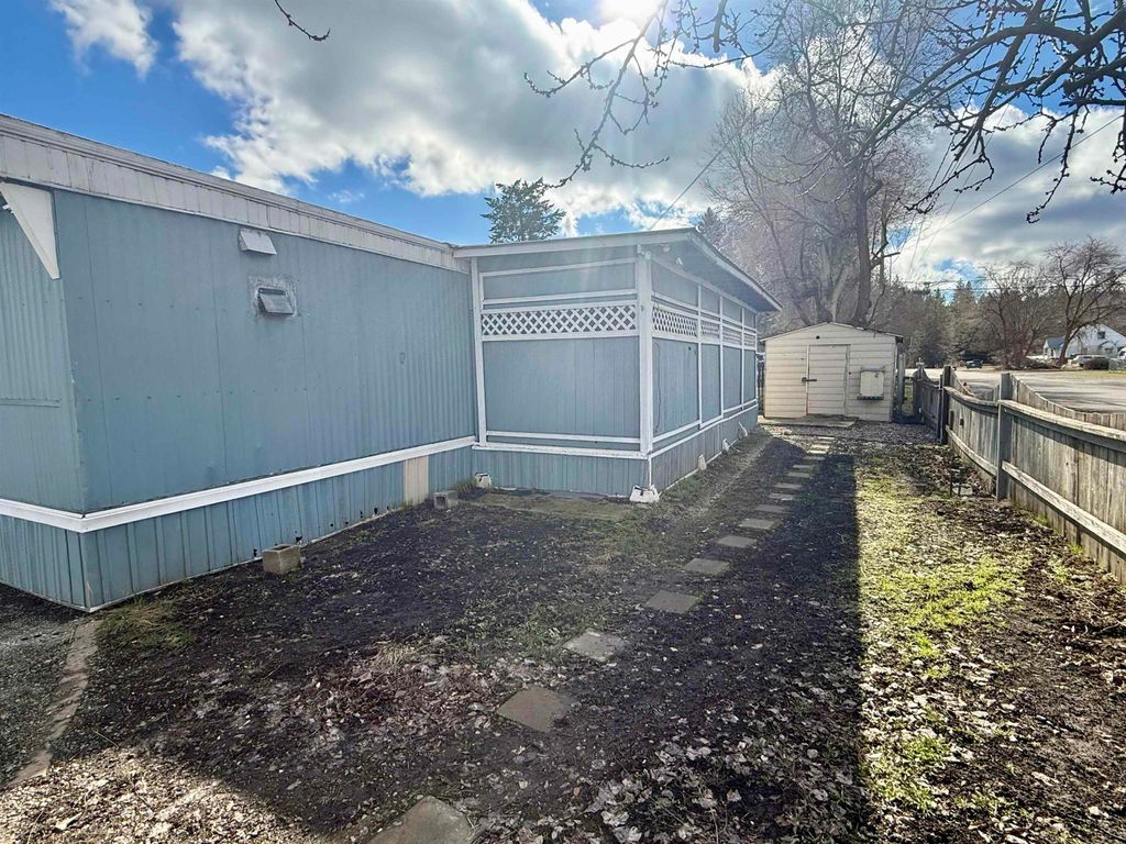 5820 E 4th Ave, Spokane Valley, WA 99212 photo 17