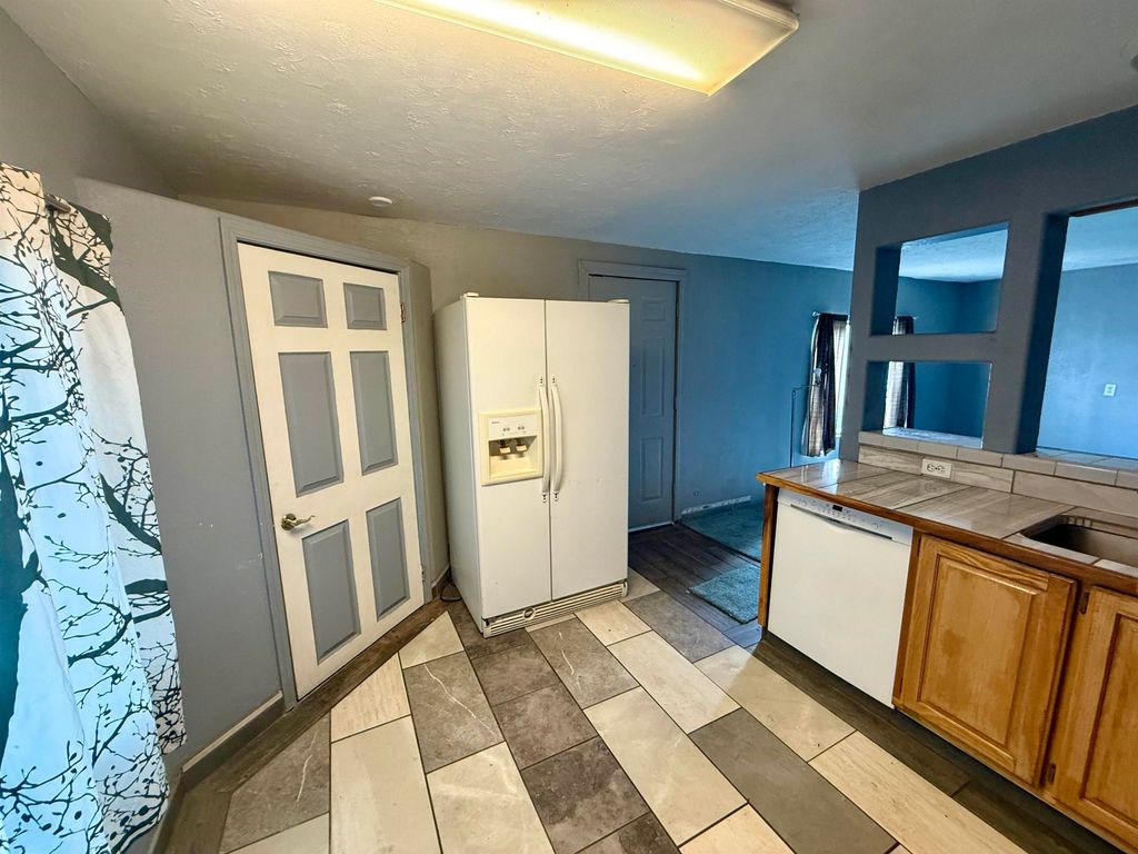 5820 E 4th Ave, Spokane Valley, WA 99212 photo 6