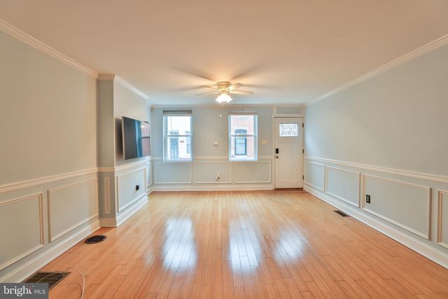 1905 ANNIN ST, Philadelphia, PA 19146