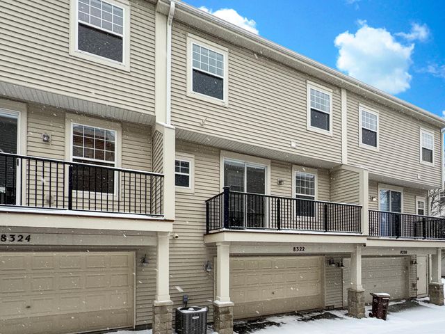 8322 Labont Way, Eden Prairie, MN 55344