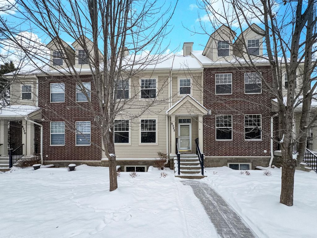 8322 Labont Way, Eden Prairie, MN 55344