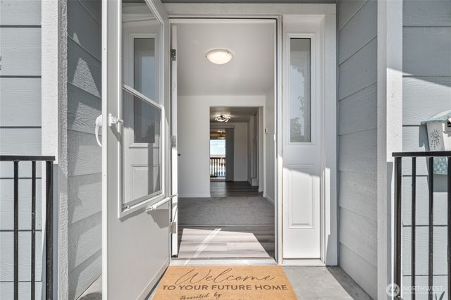2112 S Crestmont Drive, Moses Lake, WA 98837