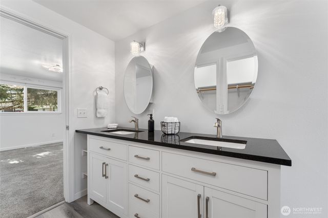 2112 S Crestmont Drive, Moses Lake, WA 98837