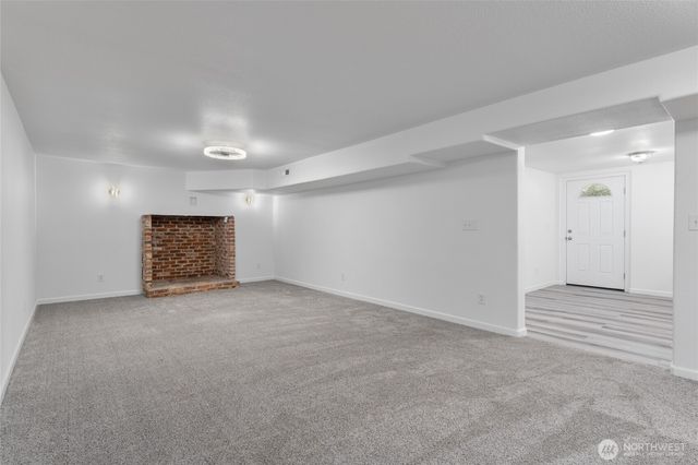 2112 S Crestmont Drive, Moses Lake, WA 98837