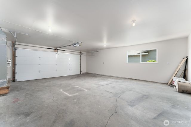 2112 S Crestmont Drive, Moses Lake, WA 98837