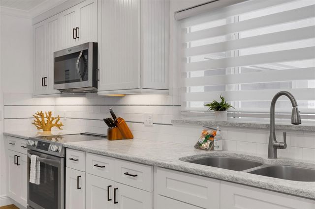 18317 SUNSET BOULEVARD, Redington Shores, FL 33708