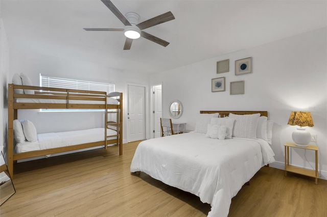 18317 SUNSET BOULEVARD, Redington Shores, FL 33708