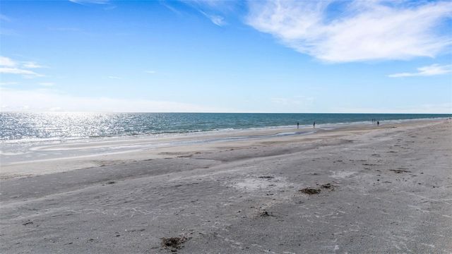 18317 SUNSET BOULEVARD, Redington Shores, FL 33708