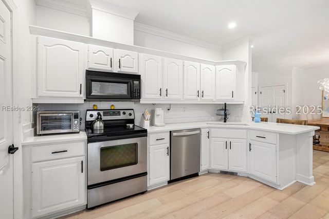 7 Plantation Homes Dr, Daufuskie Island, SC 29915