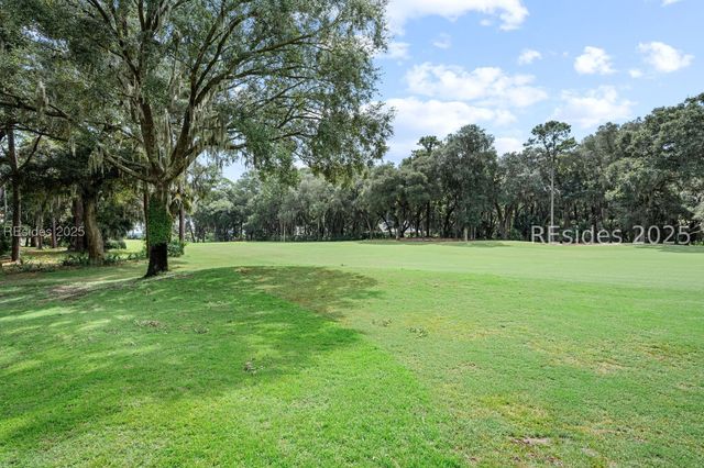 7 Plantation Homes Dr, Daufuskie Island, SC 29915