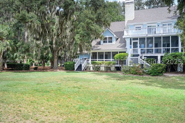7 Plantation Homes Dr, Daufuskie Island, SC 29915