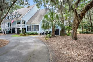 7 Plantation Homes Dr, Daufuskie Island, SC 29915