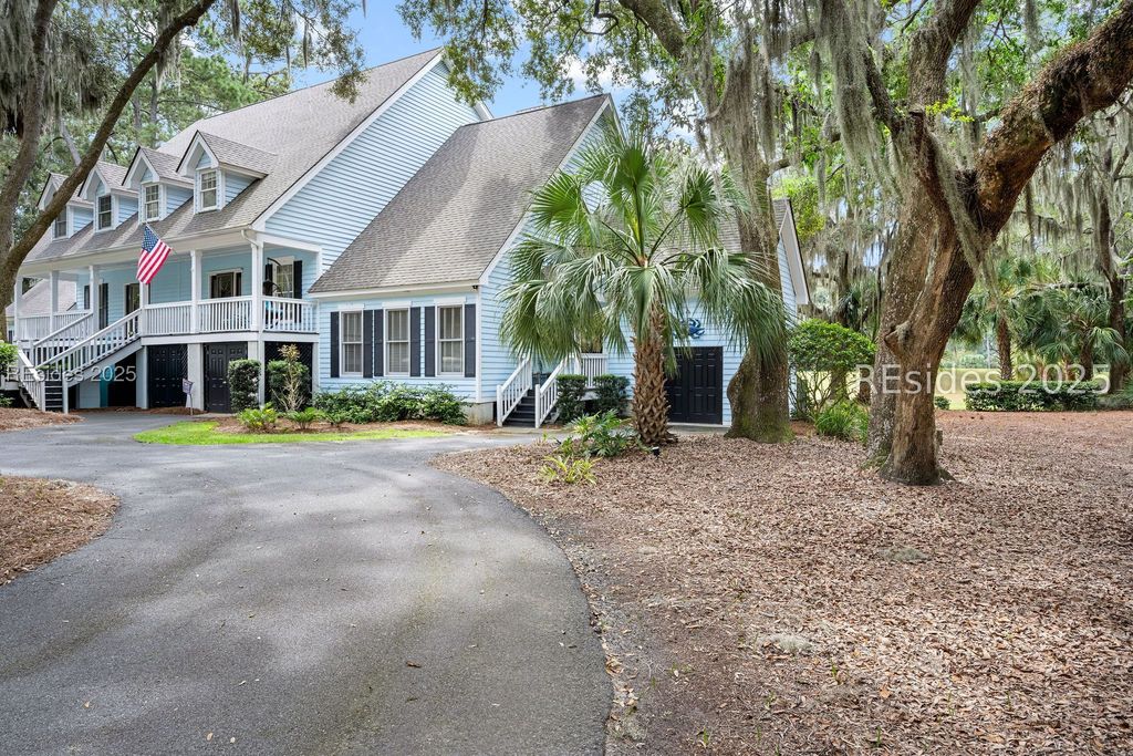 7 Plantation Homes Dr, Daufuskie Island, SC 29915