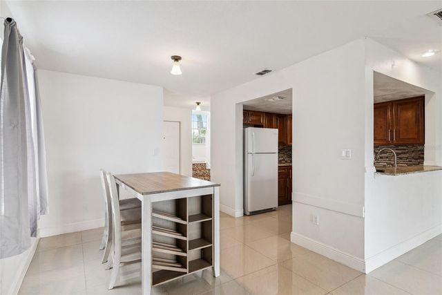 214 MAJORS LANE F, Kissimmee, FL 34743