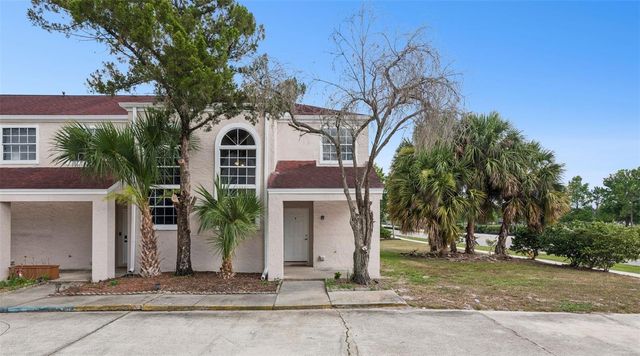 214 MAJORS LANE F, Kissimmee, FL 34743