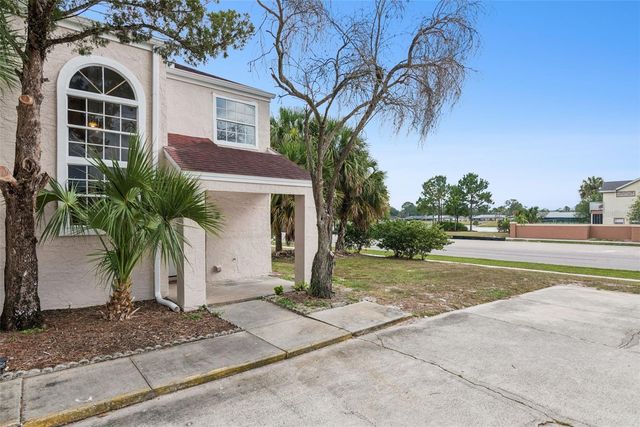 214 MAJORS LANE F, Kissimmee, FL 34743