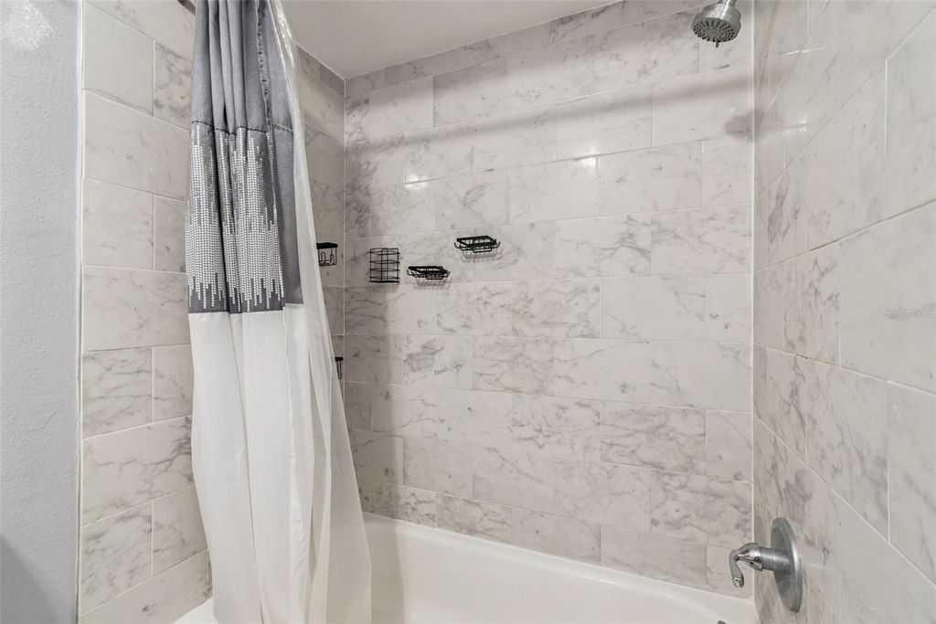 Image 31 of property listing at 214 MAJORS LANE F, Kissimmee, FL 34743