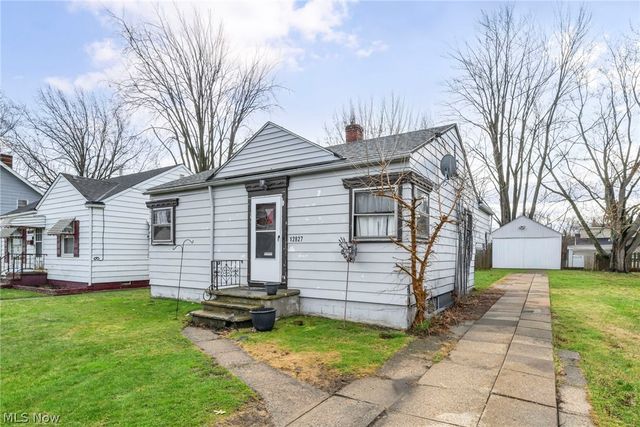 12827 Kirton, Cleveland, OH 44135