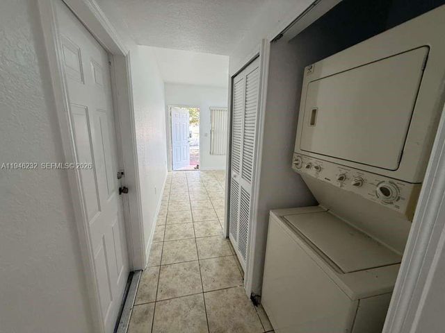 820 SW 6TH CT, Florida City, FL 33034