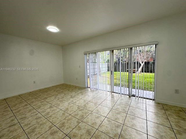 820 SW 6TH CT, Florida City, FL 33034