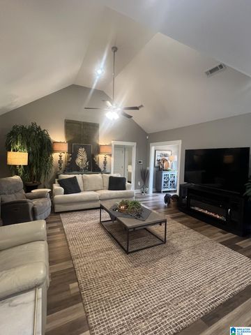 102 PEACH TREE DRIVE, Thorsby, AL 35171