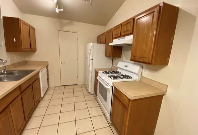 1108 Brandywine 3 & 4, Norman, OK 73071