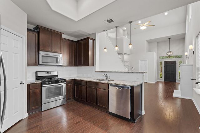 7709 Menchaca RD 22, Austin, TX 78745