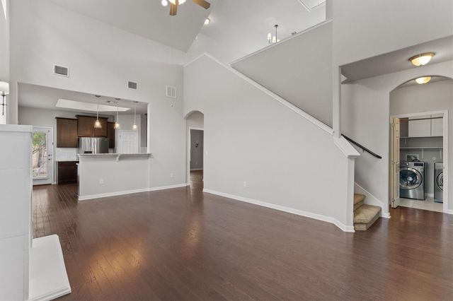 7709 Menchaca RD 22, Austin, TX 78745