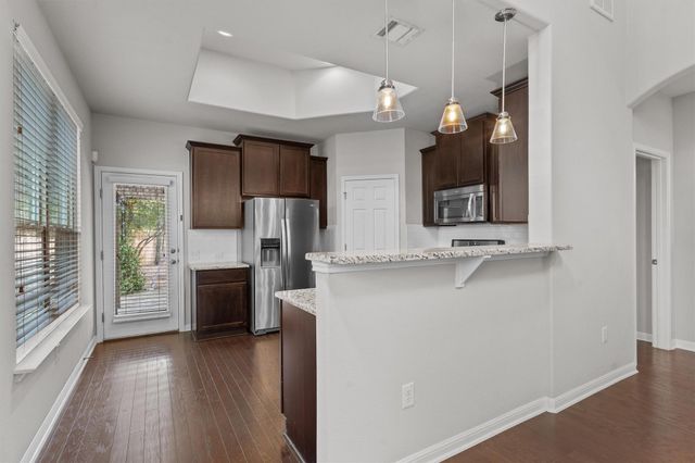 7709 Menchaca RD 22, Austin, TX 78745