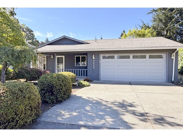 8600 Se HOOD St, Clackamas, OR 97015