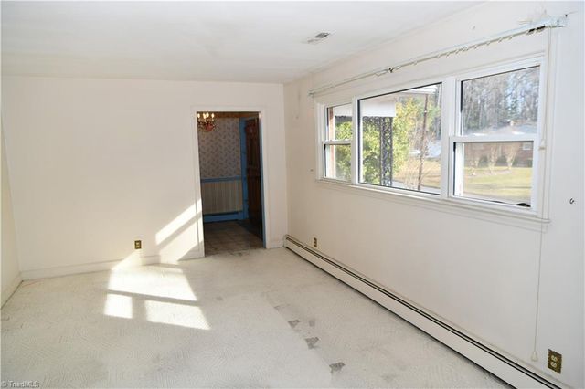 3650 Spaulding Drive, Winston-salem, NC 27105