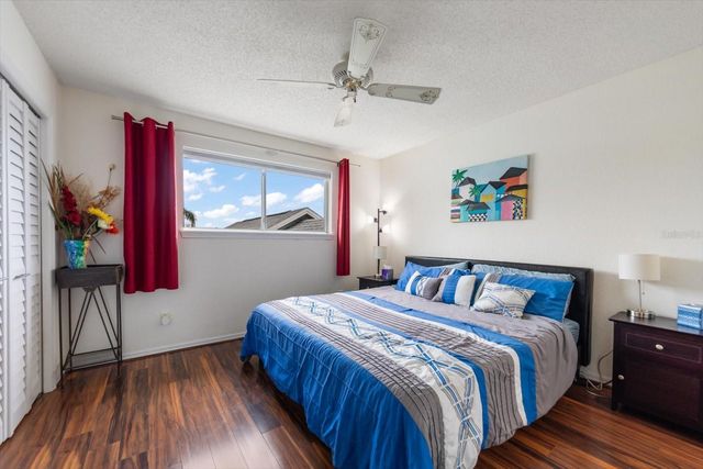 9434 TARA CAY COURT 25, Seminole, FL 33776