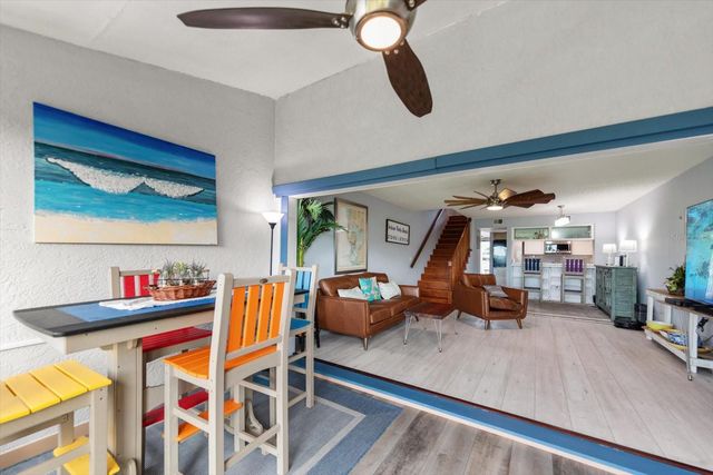 9434 TARA CAY COURT 25, Seminole, FL 33776