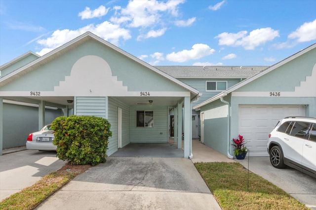 9434 TARA CAY COURT 25, Seminole, FL 33776