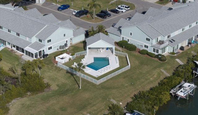 9434 TARA CAY COURT 25, Seminole, FL 33776