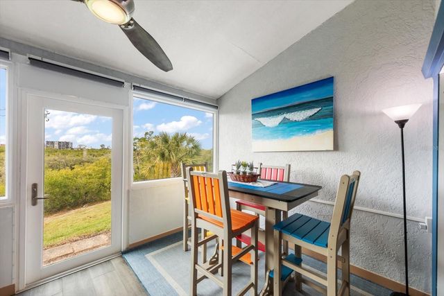 9434 TARA CAY COURT 25, Seminole, FL 33776