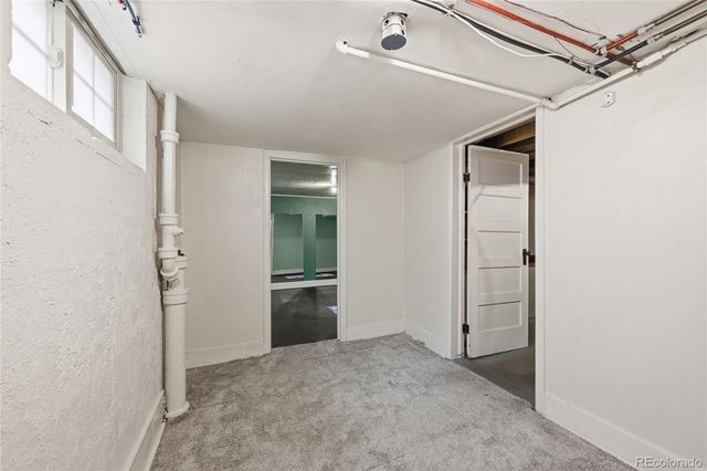 1000 Locust Street, Denver, CO 80220