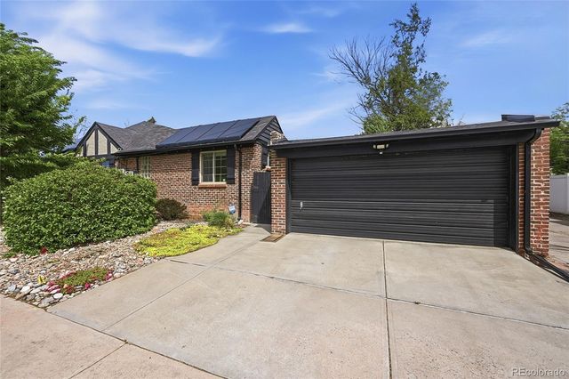 1000 Locust Street, Denver, CO 80220