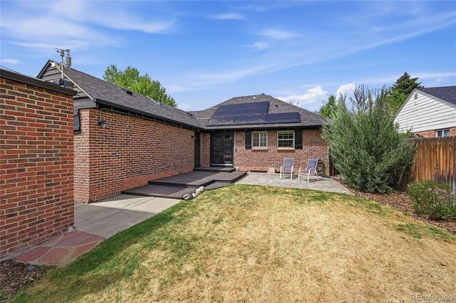 1000 Locust Street, Denver, CO 80220