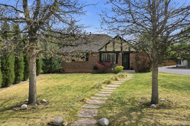 1000 Locust Street, Denver, CO 80220