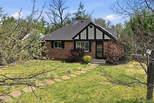 1000 Locust Street, Denver, CO 80220