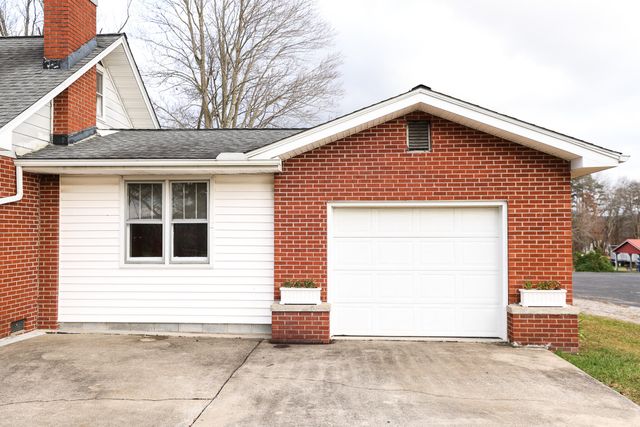 132 Calvary Church Road, Corbin, KY 40701