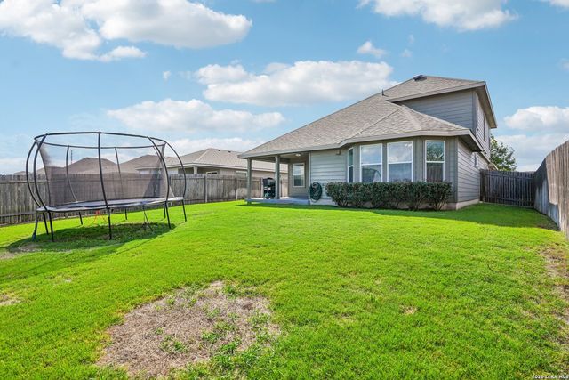 894 PUMPKIN RDG, New Braunfels, TX 78130