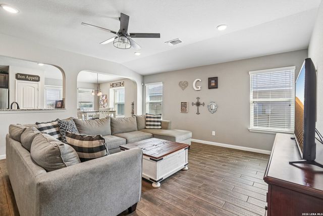 894 PUMPKIN RDG, New Braunfels, TX 78130