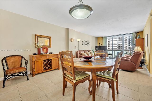 3001 S Ocean Dr 403, Hollywood, FL 33019