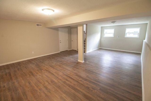 1909 NEWTON DR, Columbia, MO 65202