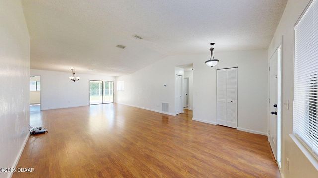 10 Brunett Lane, Palm Coast, FL 32137