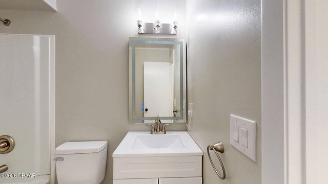 10 Brunett Lane, Palm Coast, FL 32137
